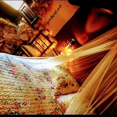 In - Romantic Getaway To Cuenca The Fifth * Valeria